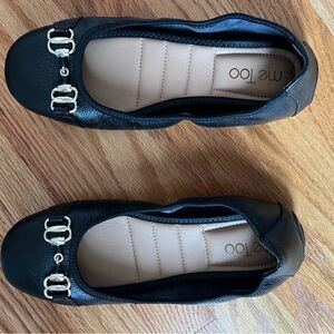 Me Too black Olympia ballet flat